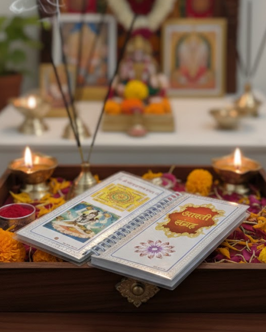 Combo Offer Hanuman Chalisa and Aarti Sangrah at 999