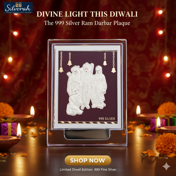 999 pure silver Ram Darbar frame – front view

Ram Darbar silver photo frame – tabletop display

Gift-ready packaging – Ram Darbar frame